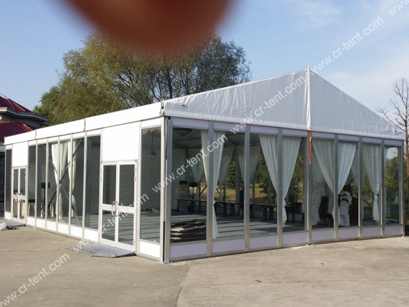 10m×15m四周玻璃幕墻