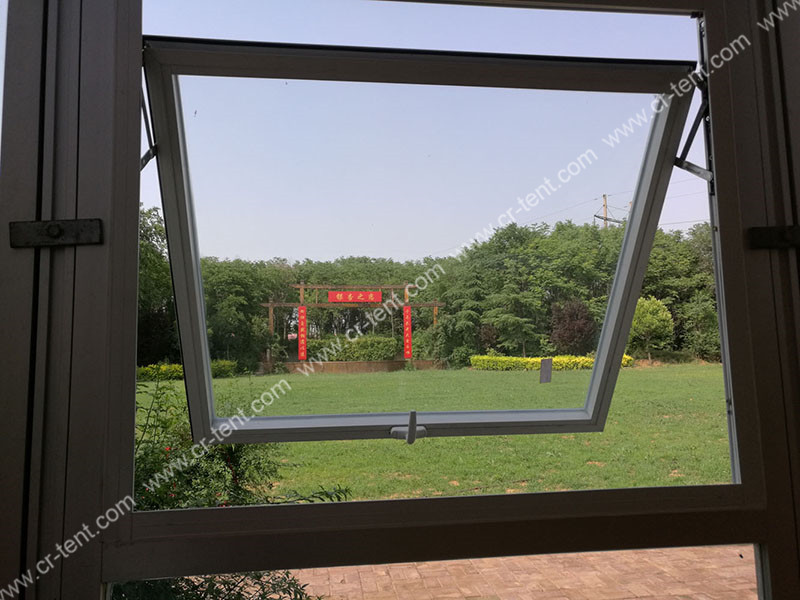 玻璃窗